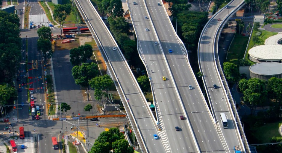 Why is It Important to Make Full Use of the Slip Road as You Join a Motorway